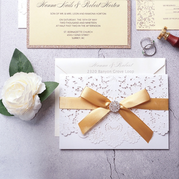 /1067419-3878-thickbox/elegant-gold-and-white-pocket-wedding-invitations-laser-cut-invitations-affordable-classic-luxury-ws154.jpg